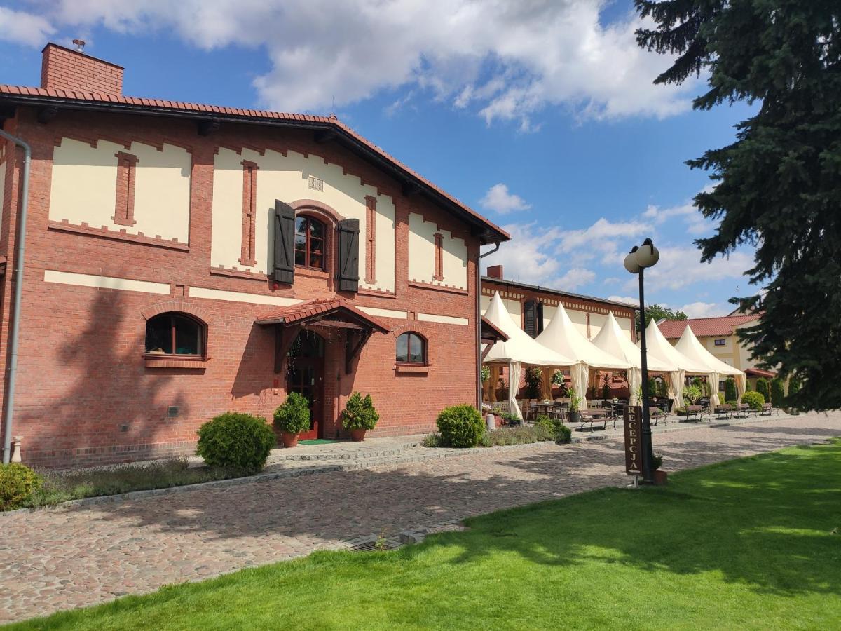 Hotel Sandro Silver Leszno  Buitenkant foto