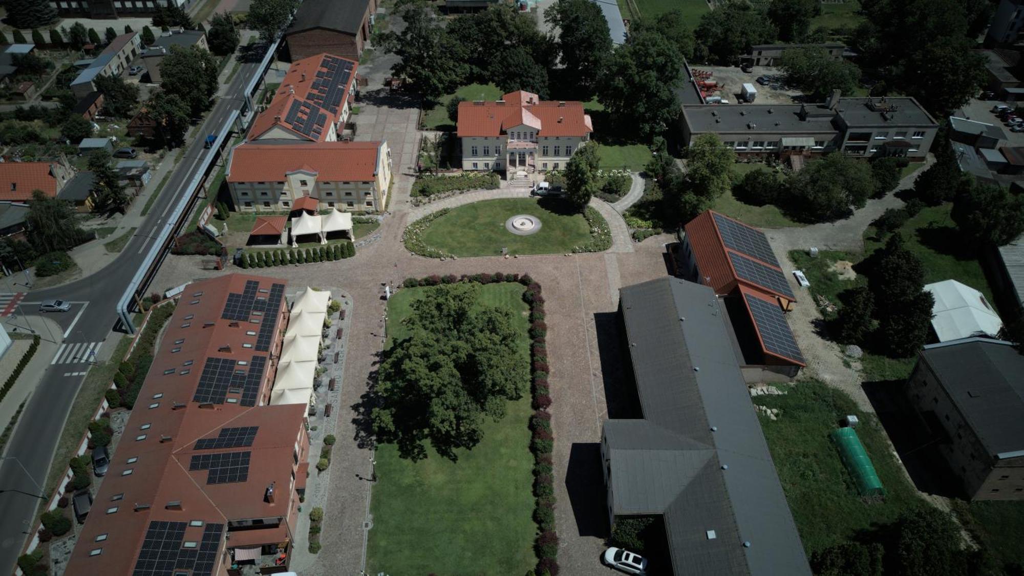 Hotel Sandro Silver Leszno  Buitenkant foto