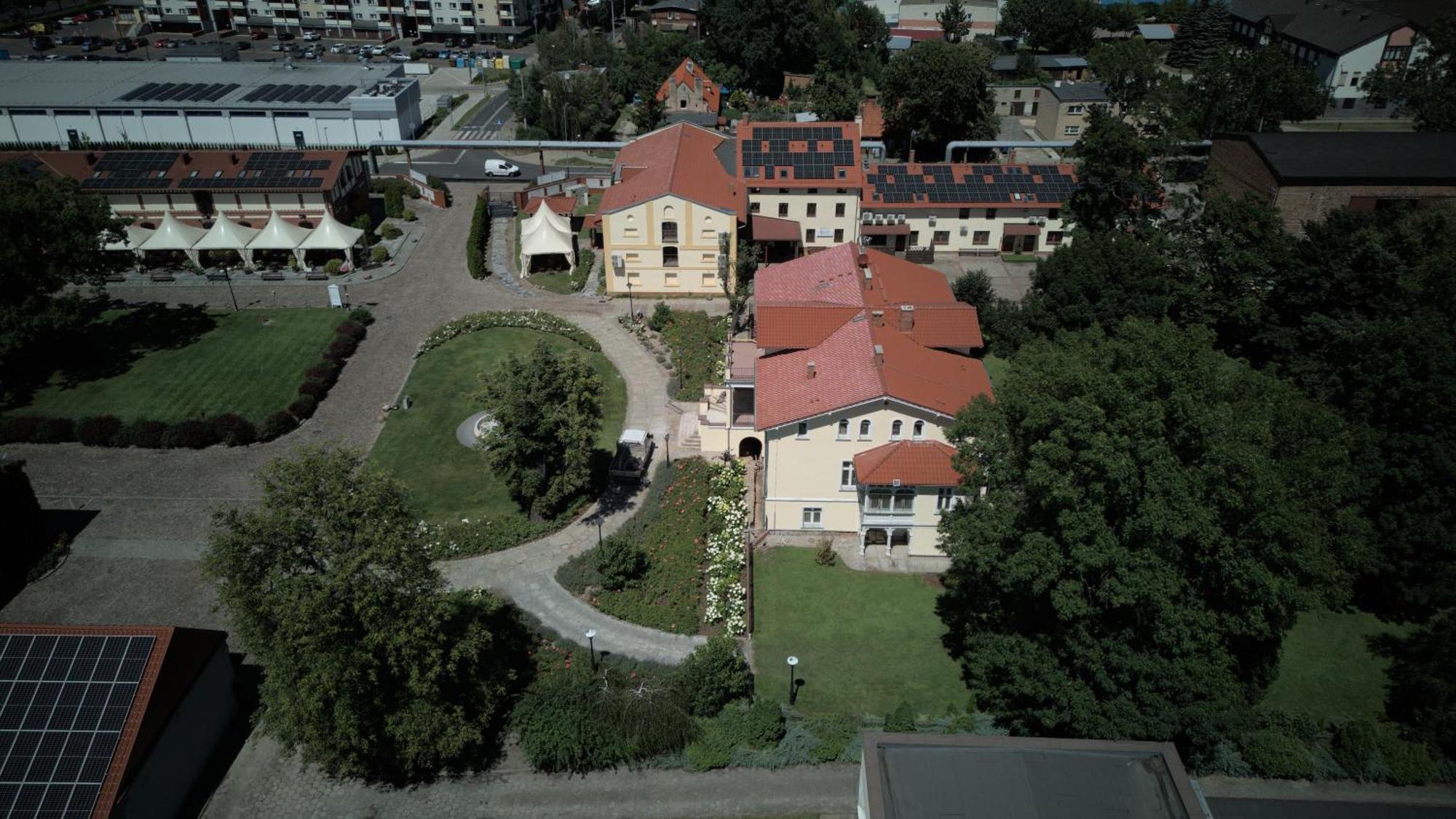 Hotel Sandro Silver Leszno  Buitenkant foto